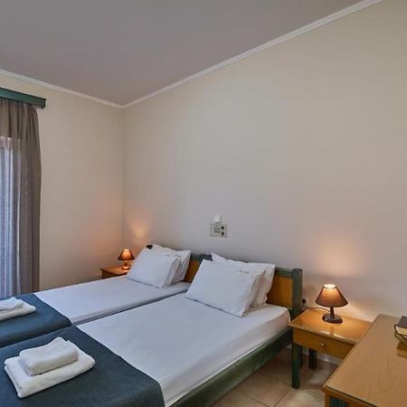 Inea Hotel & Suites Agioi Apostoli  Εξωτερικό φωτογραφία